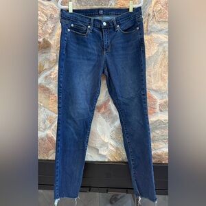 GAP Mid Rise Curvy True Skinny Jeans Size 30P